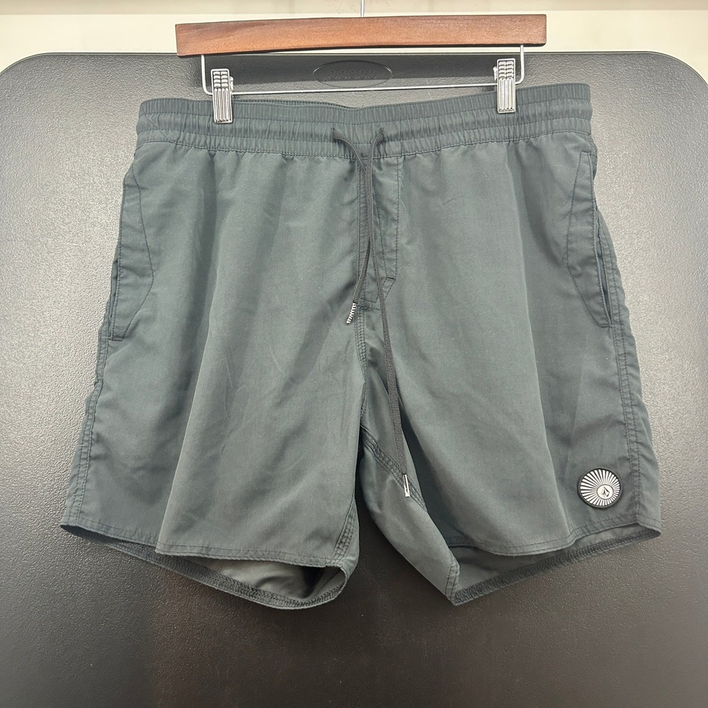 Volcom Mens Board Shorts Faded Black Navy Blue Elastic Waist Swim Trunks Size L